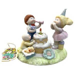 1984 Cabbage Patch Kids Porcelain Figurine The Birthday Party in box